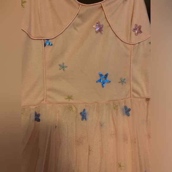 princess dress - Picture 4 of 8